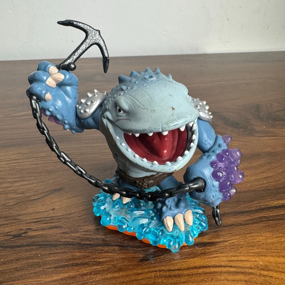 Skylanders Giants Thumpback Figure Activision Water Element Giant Character